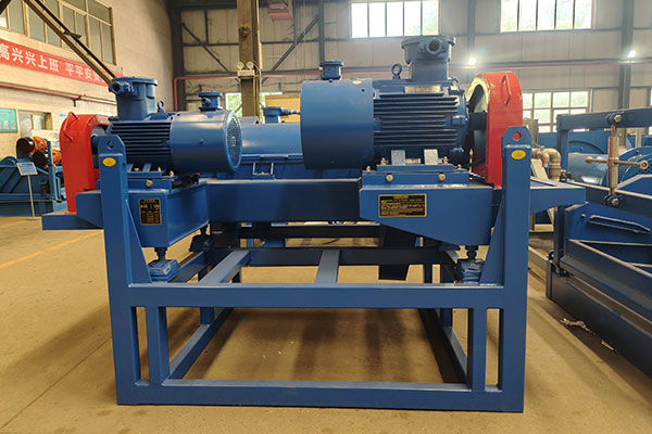 科迅機械臥式螺旋卸料沉降離心機